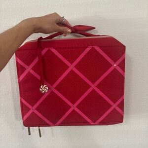 Estee lauder travel bag